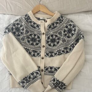 Aritzia Wilfred Cardigan